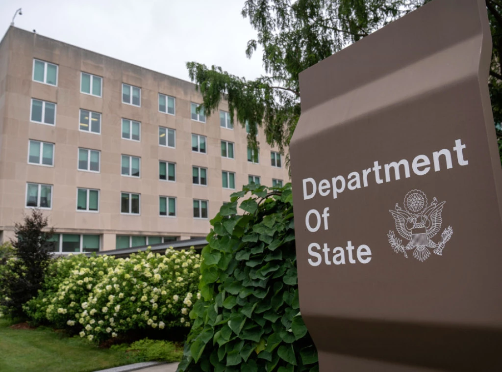 Stejt department odobrio predlog za prodaju oružja Ukrajini od 322 miliona dolara Foto: AP Photo/Mark Schiefelbein