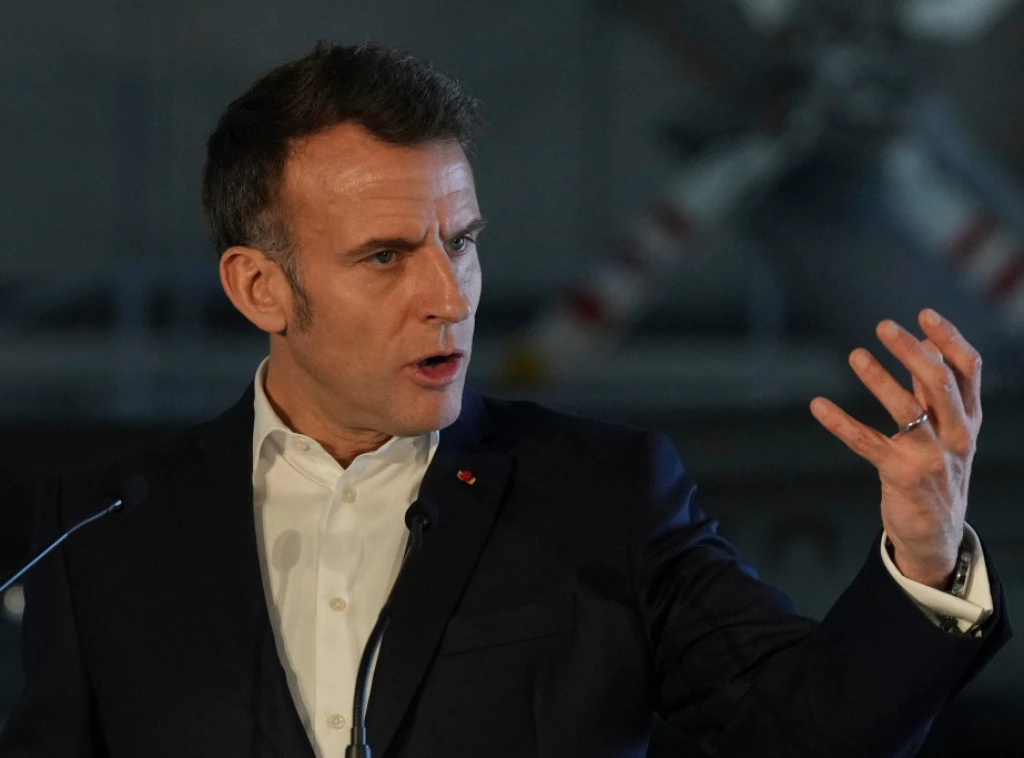 Emanuel Makron na Kipru najavio „čisto odbrambenu“ misiju radi otvaranja Ormuskog moreuza Foto: AP Photo/Petros Karadjias