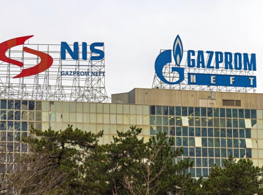 Danas ističu licence OFAC-a za rad NIS-a i za pregovore MOL-a sa Gaspromnjeftom Foto: Shutterstock.com/Baloncici